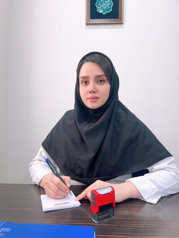 دکتر مریم هاشمی کازرونی