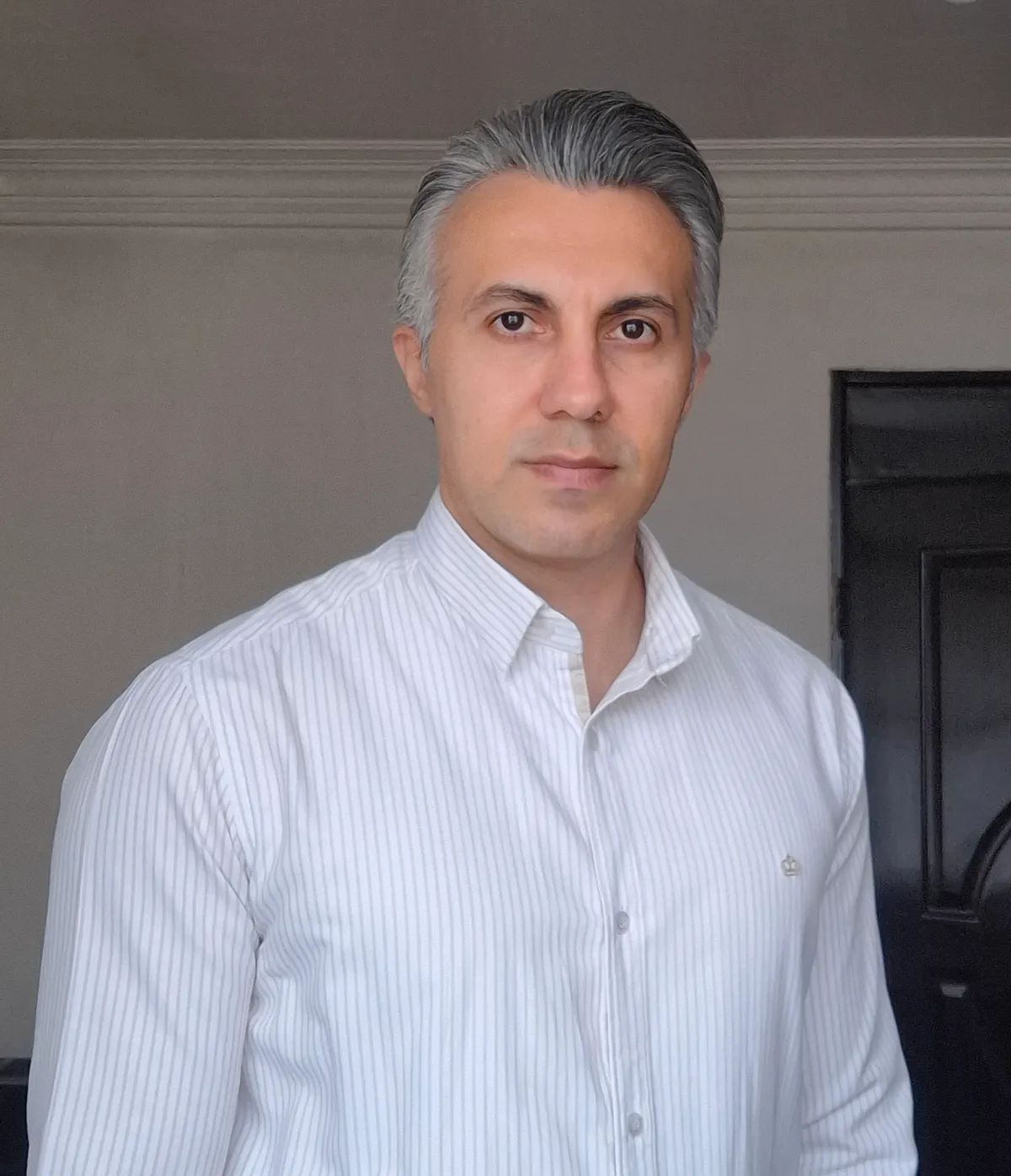 مرتضی امینی کارشناسی ارشد مشاوره خانواده | رواندرمانی بزرگسالان | درمان اضطراب | درمان افسردگی | زوج درمانی و تعارضات زناشویی | مشاوره ازدواج | درمانگر هیجان مدار |  مشاوره طلاق | انجام تست های شخصیت