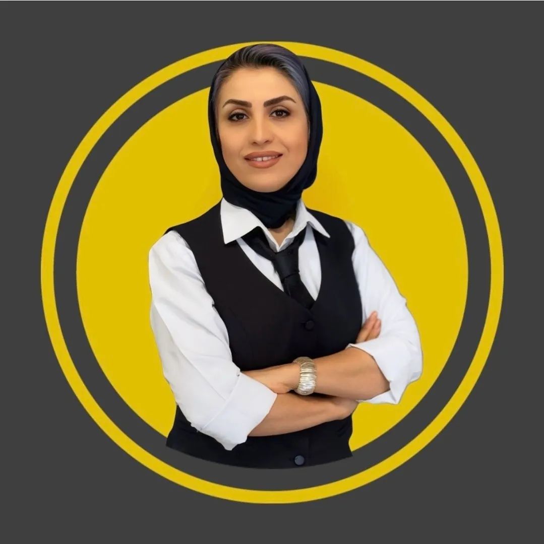 کبری مشکینی مدیر کلینیک چنگال سبز | کاهش وزن بدون برگشت | فارغ التحصیل دانشگاه شهید بهشتی