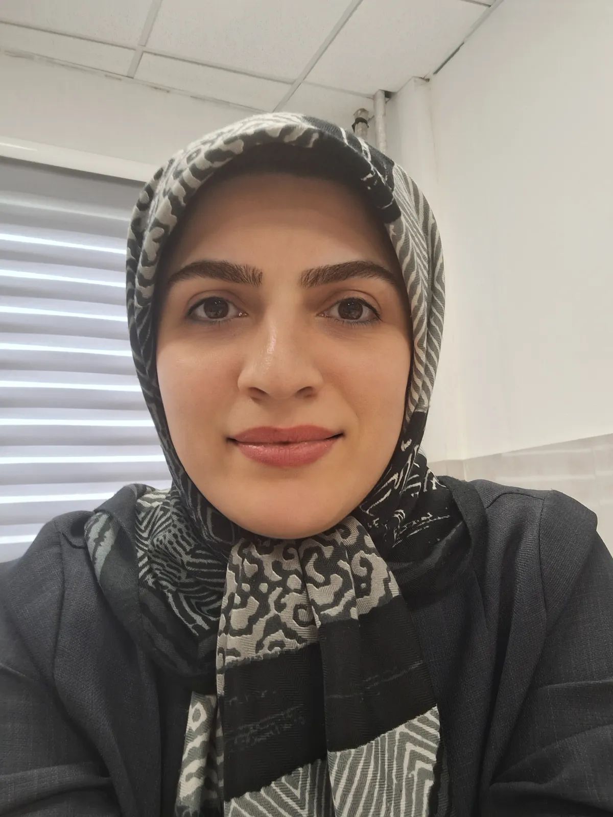 دکتر مرضیه قاسمی متخصص بیماری های داخلی, دکترای حرفه ای پزشکی