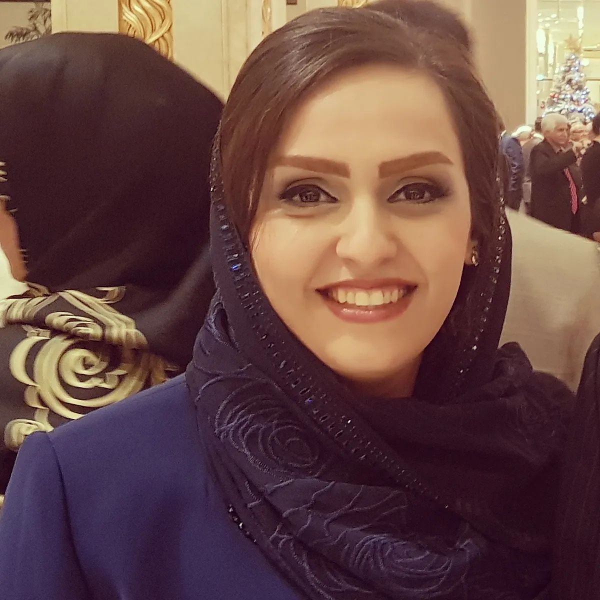 دکتر نفیسه سرشتی