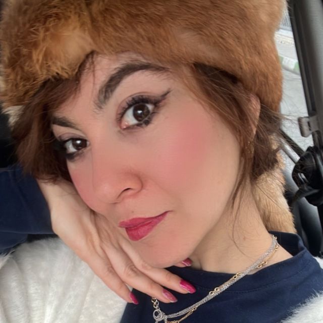 دکتر هاجر مالکی ثانی ملکی دکترای پزشکی