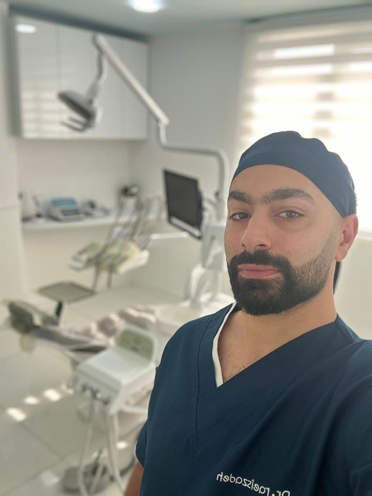 دکتر دانیال رئیس زاده جهرمی
