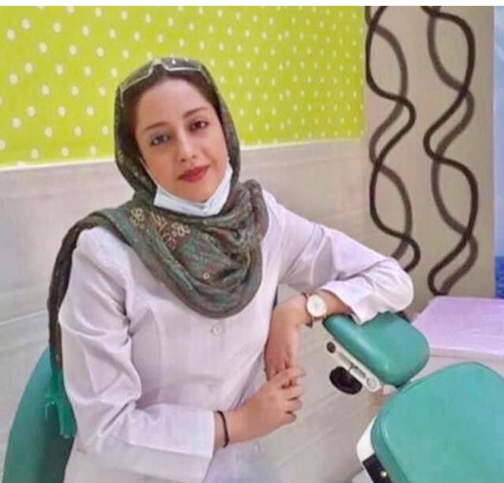 دکتر نیلوفر فرمان بر