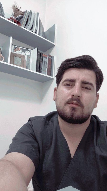 کارشناس مهدی صفوی خلیلی کارشناس فیزیوتراپی