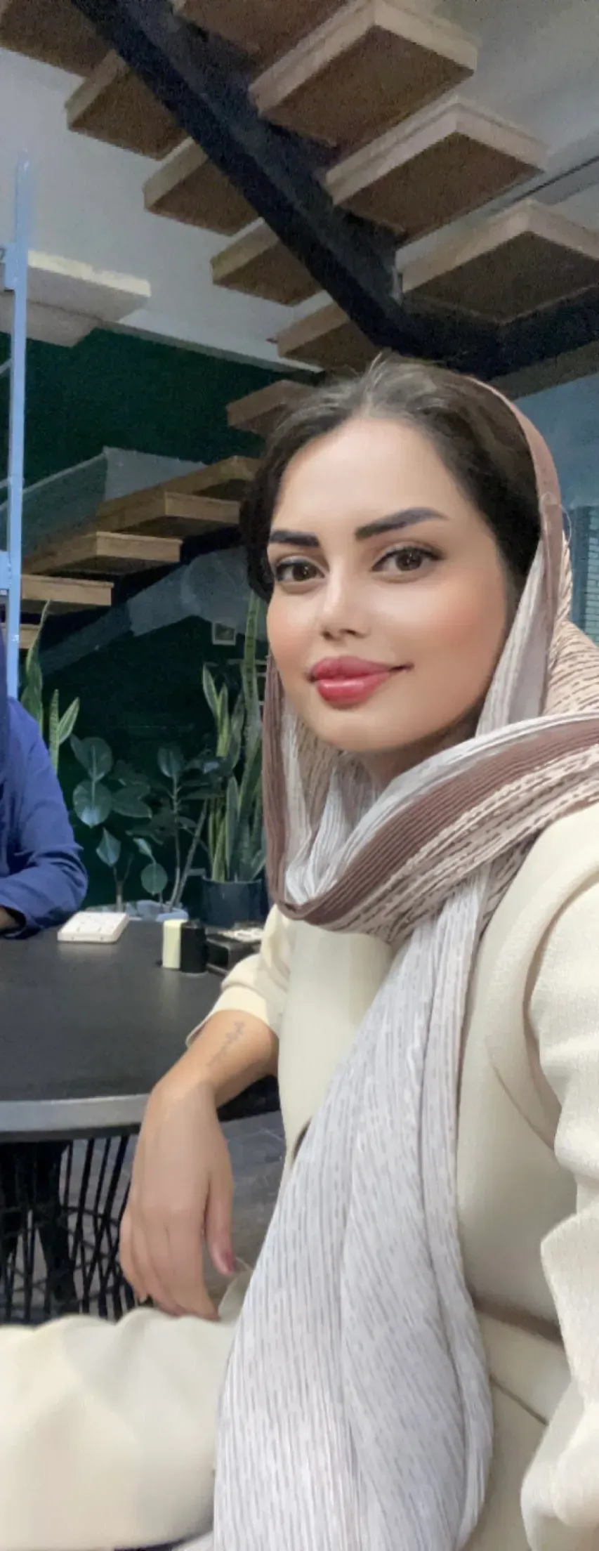 سارا مهدوی کارشناس مامایی