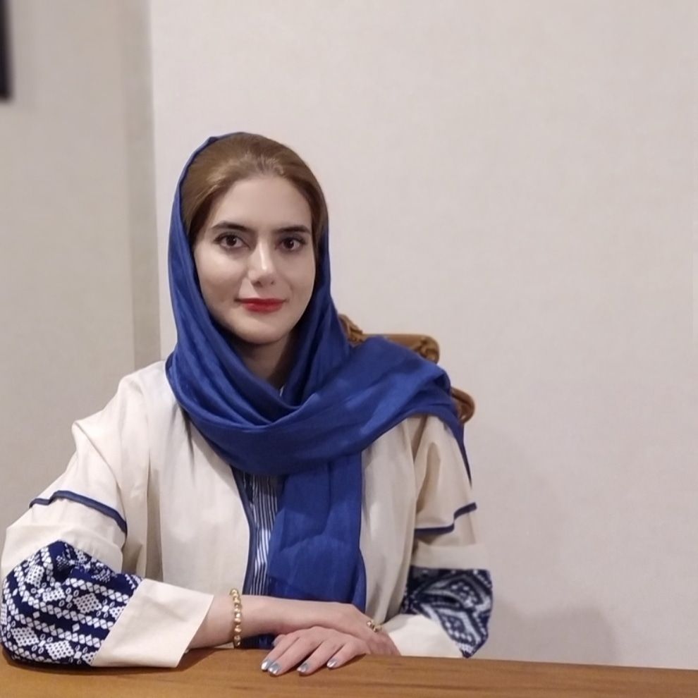 دکتر آفرین کاظمیان