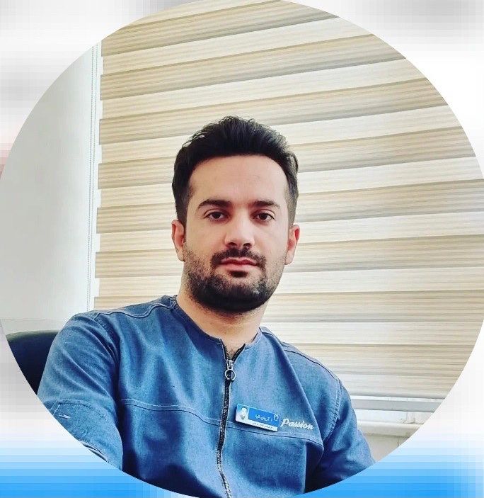 دکتر آریان کیا
