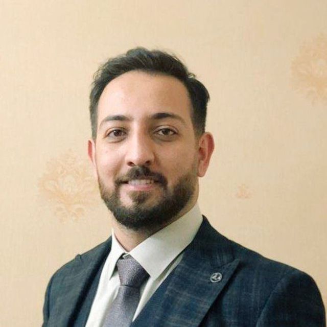 دکتر یزدان هاشمی
