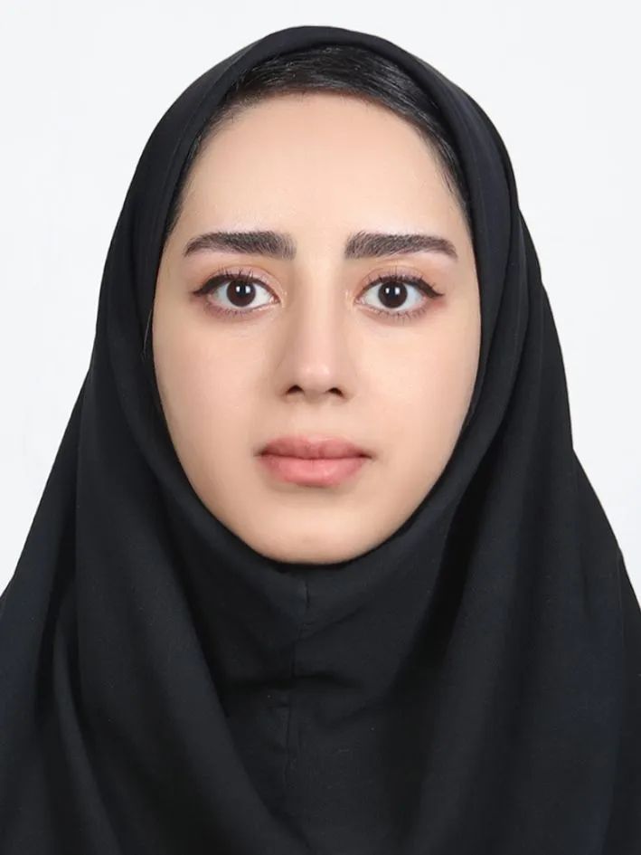 مائده فصیحی رامندی دکترای دندانپزشکی