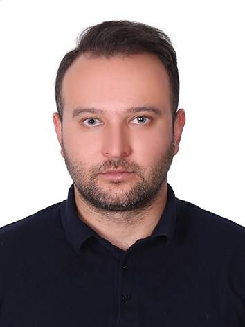 دکتر حسن آزادی فرد