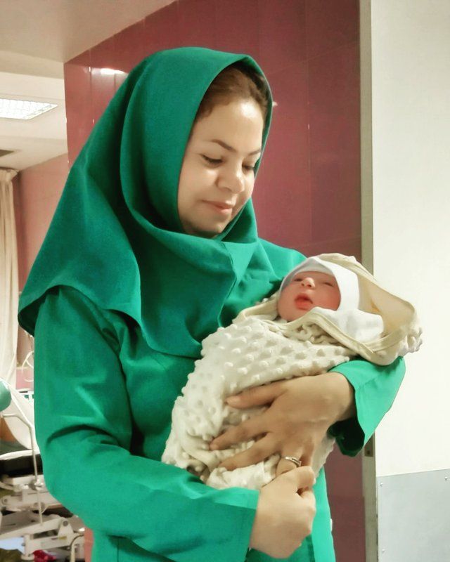 کارشناس لیلی رضائی زنان ،زایمان،مامایی،زگیل تناسلی،معاینه ی هایمن(پرده بکارت)،عفونت های زنان