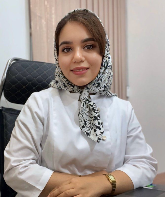 دکتر ریحانه مهدی زاده اردکانی