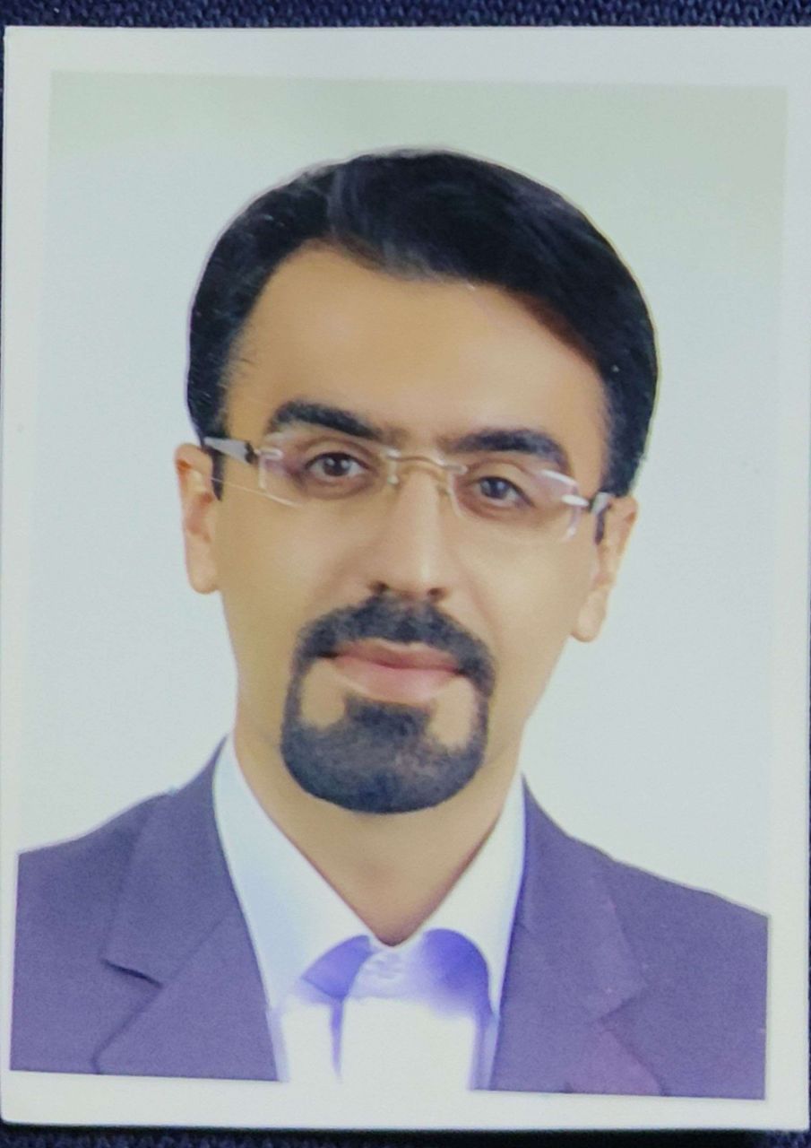 دکتر محمد حقیقی