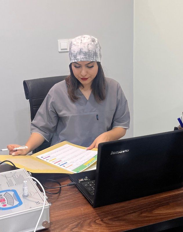 دکتر مینا یوسفی قلاتی