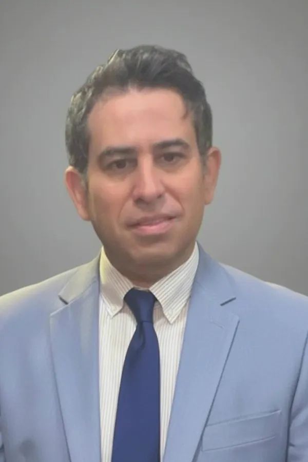 دکتر علی حسین اوجی مهر متخصص اندودانتیکس, دکترای دندانپزشکی