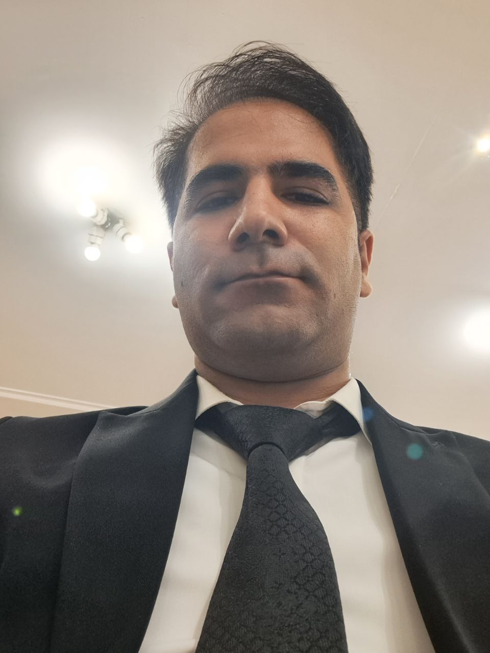دکتر دانیال رحمتی مطلق