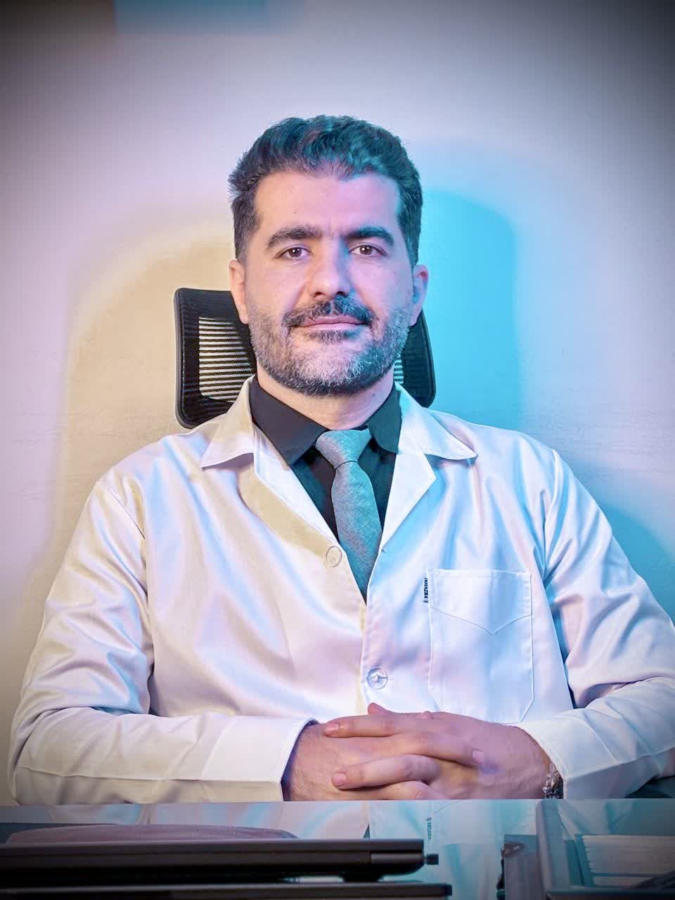 دکتر میلاد لاریجانی