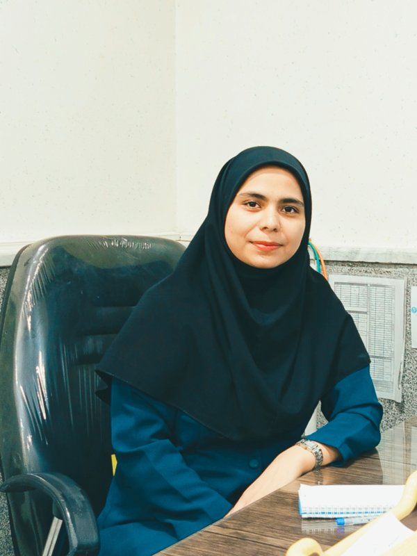 فاطمه شکفته زوارم کارشناس علوم تغذیه