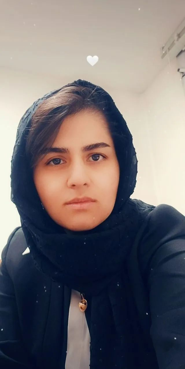 دکتر صبا صفرزاده متخصص ارتودنسی، دارای بورد تخصصی