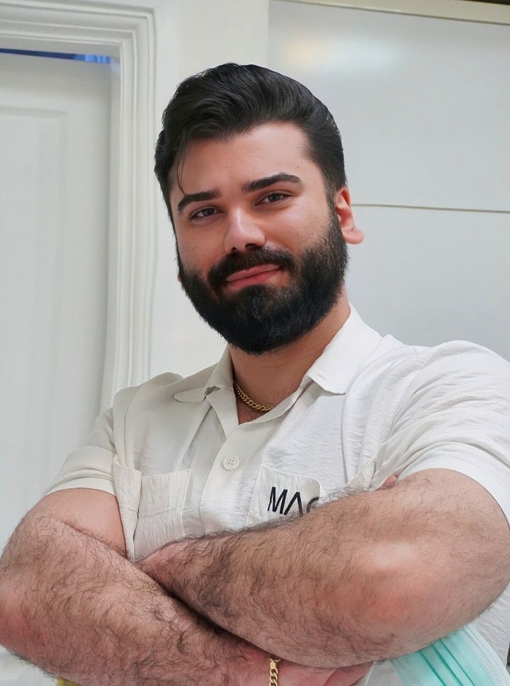 دکتر علیرضا گلشنی دکترای دندانپزشکی