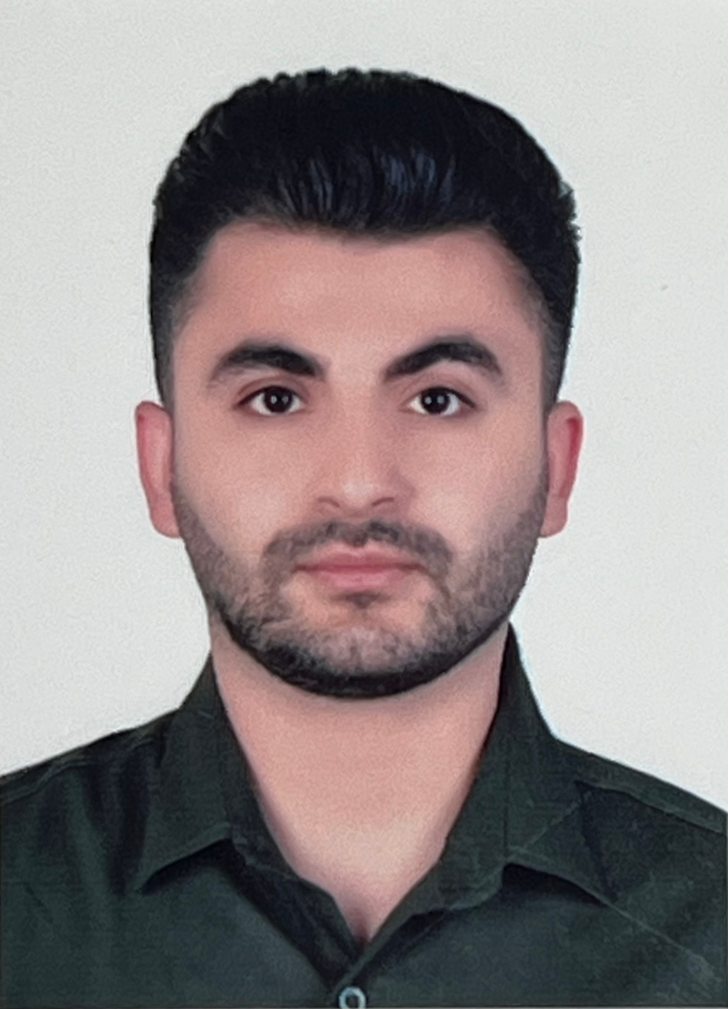 دکتر پارسا بیاتی