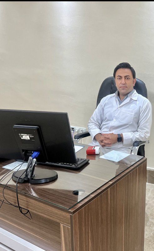 دکتر محمد صادق اشکوه