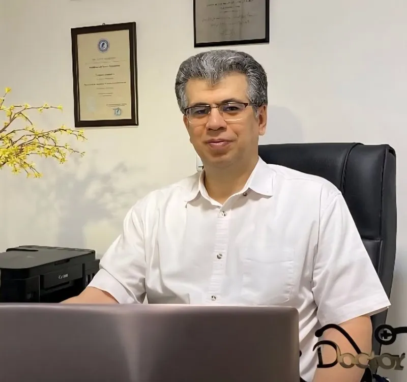 دکتر سیدپیمان پورموسوی متخصص پوست، مو، زیبایی و لیزر