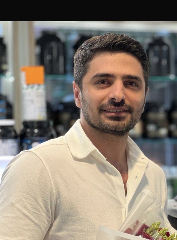 دکتر کامران تندرست دکترای حرفه‌ای داروسازی