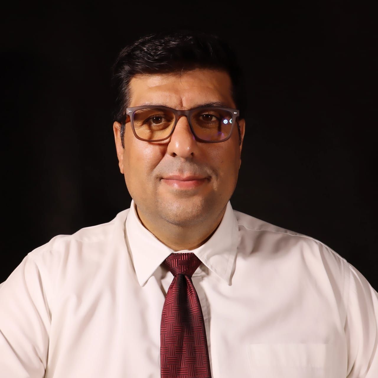 دکتر سعید امدادی