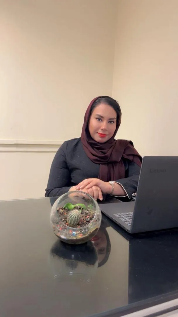 دکتر فروغ حسینی پور جراحی عمومی|فتق|کیسه صفرا لاپارسکوپی|کیست مویی|هموروئید|عمل های سرپایی