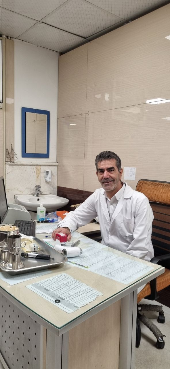 دکتر عباس شاهدی