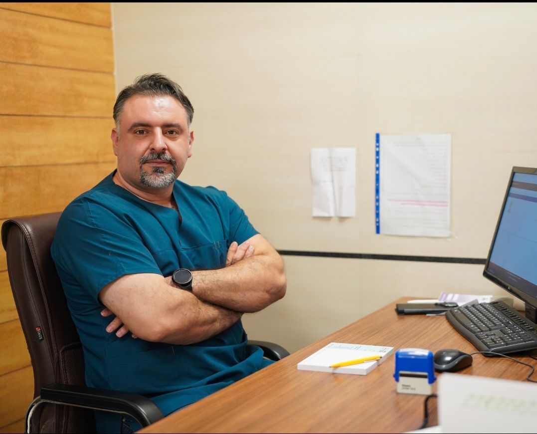 دکتر مجید آقاداودمارنانی