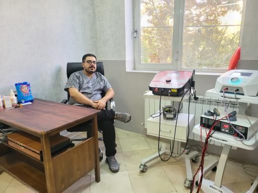 دکتر محمد محمودیانی