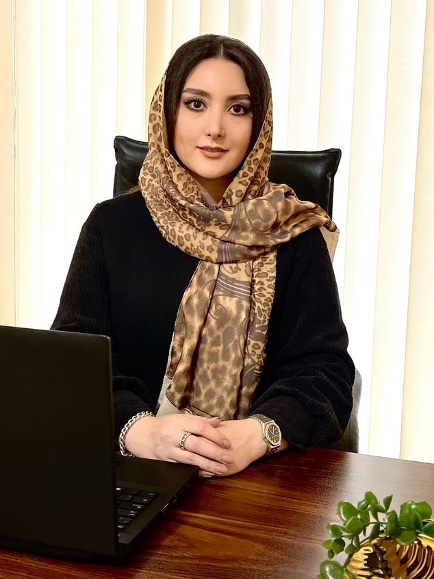 دکتر زهرا غفاری شجاع