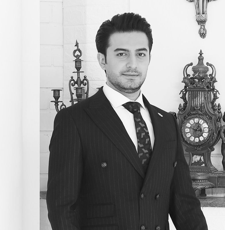 دکتر علیرضا شریفی