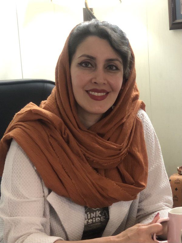 آزیتا مدنی پزشک عمومی
