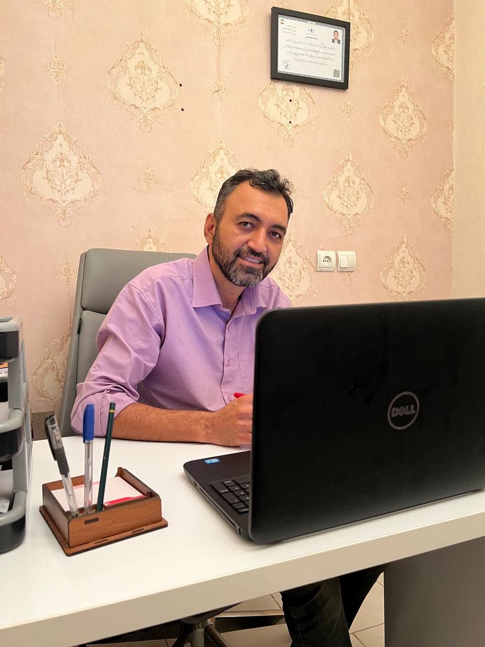 دکتر علی کاوه زاده