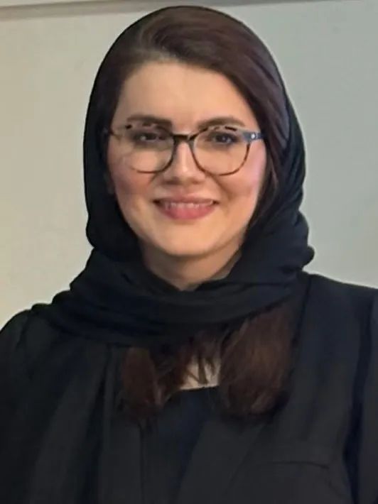 دکتر پریسا امینی جور آبادی جراح و متخصص ایمپلنت و لثه