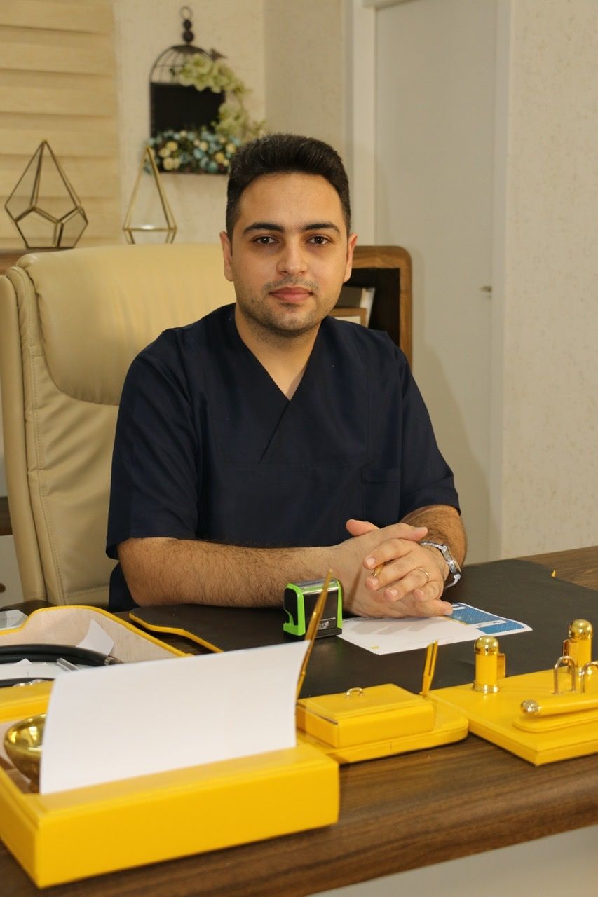 دکتر علی بهزاد نقده