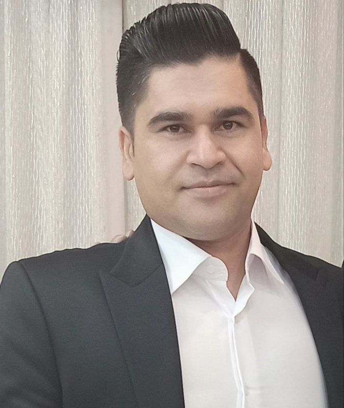 دکتر حجت الله رمضانی