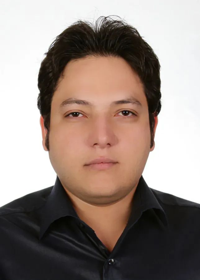 دکتر بهمن محمدی متخصص جراحی مغز و اعصاب, دکترای پزشکی