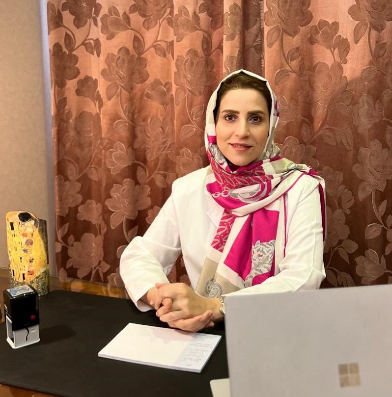 سمانه سلیمانی متخصص زنان و زایمان, دکترای پزشکی
