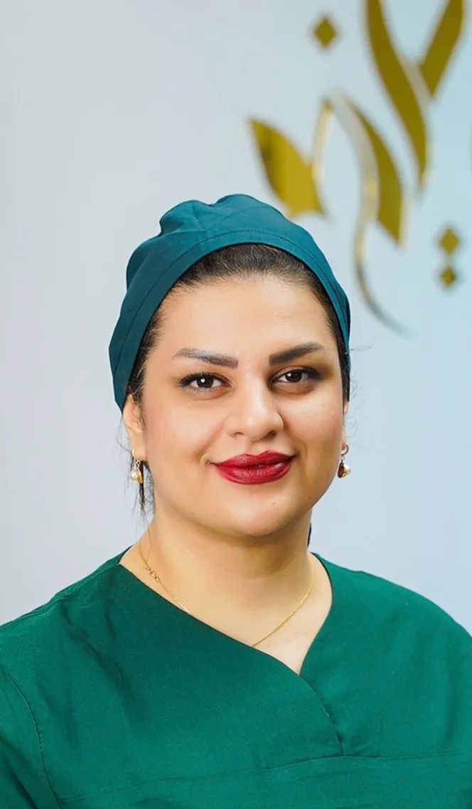 دکتر پانیذ عزیز دکترای پزشکی