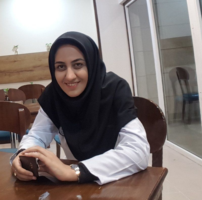 دکتر سارا حسیبی طاهری