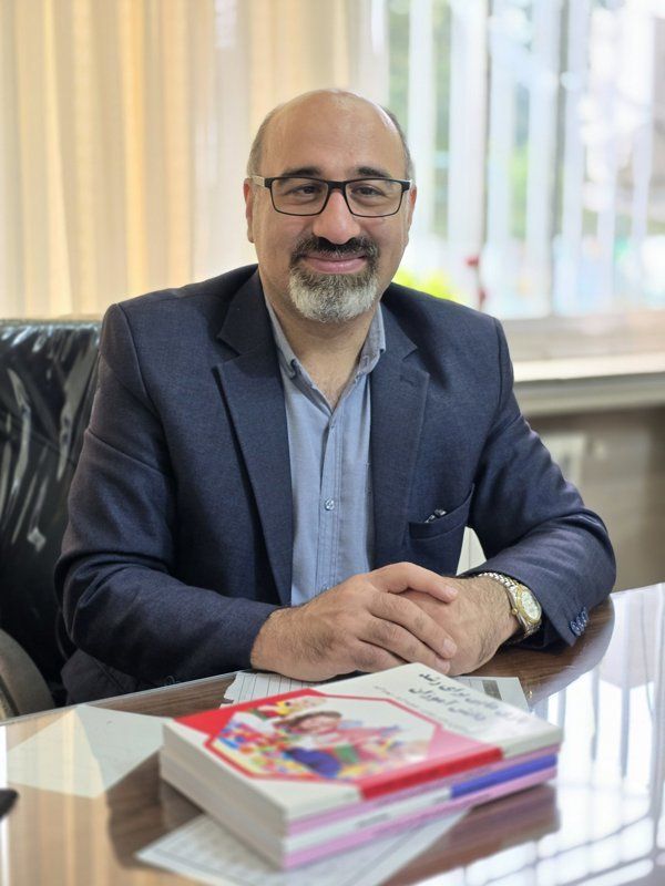 دکتر فرهاد فتوحی کارشناسی ارشد روانشناسی عمومی