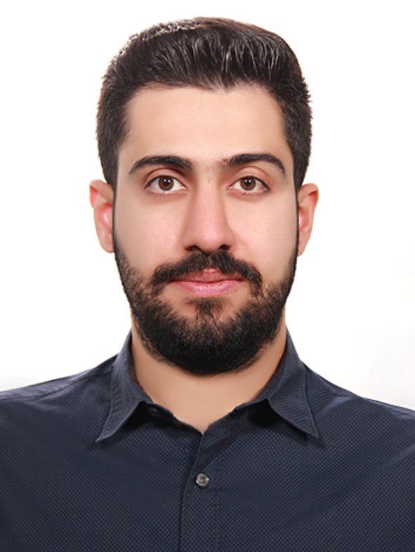 احسان مصطفی نژادیان دکترای پزشکی