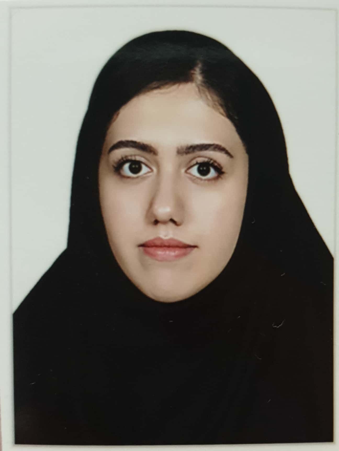 دکتر کیانا طلعتی فر