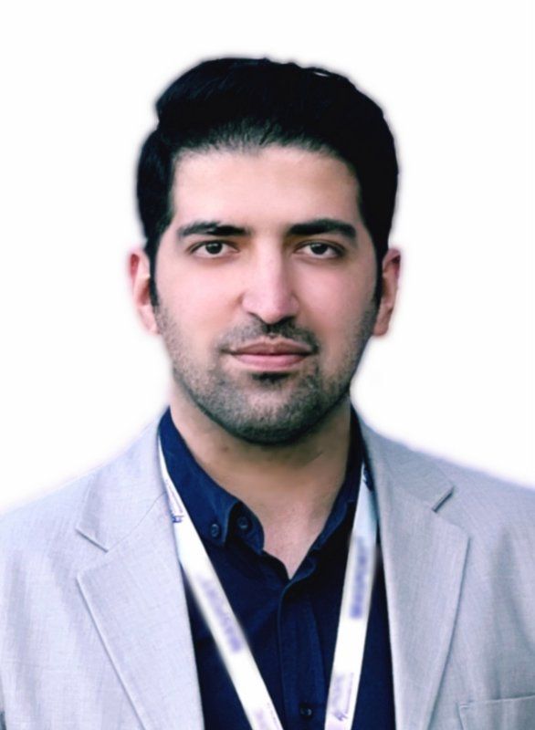 دکتر محمدرضا پورانی متخصص و جراح پوست و مو، لیزر و زیبایی