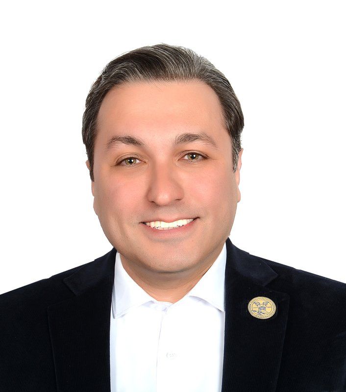 دکتر کیوان دارندگان
